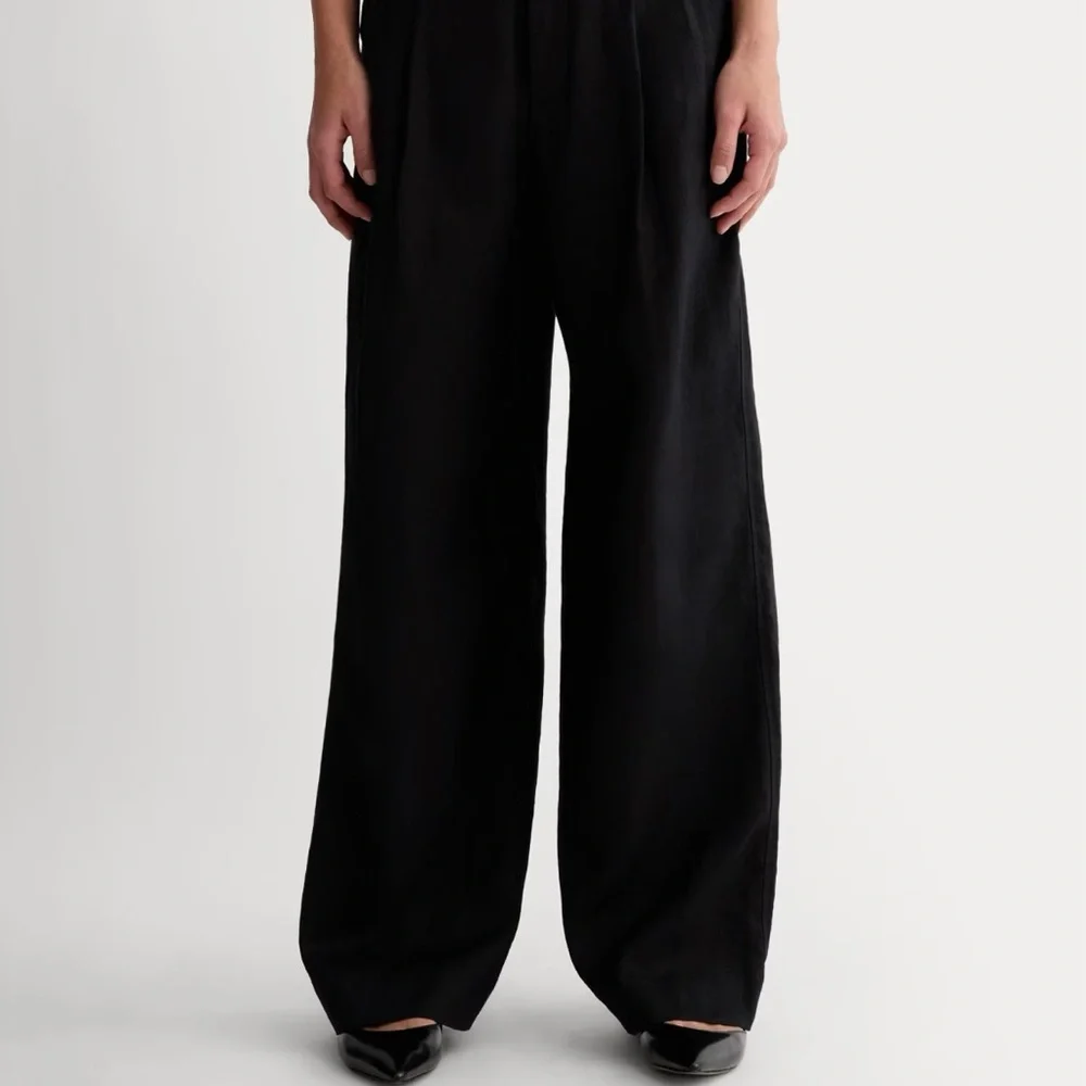 NEW WITH TAGS Everlane Black Linen‎ Way High Drape Pants in Size 14
